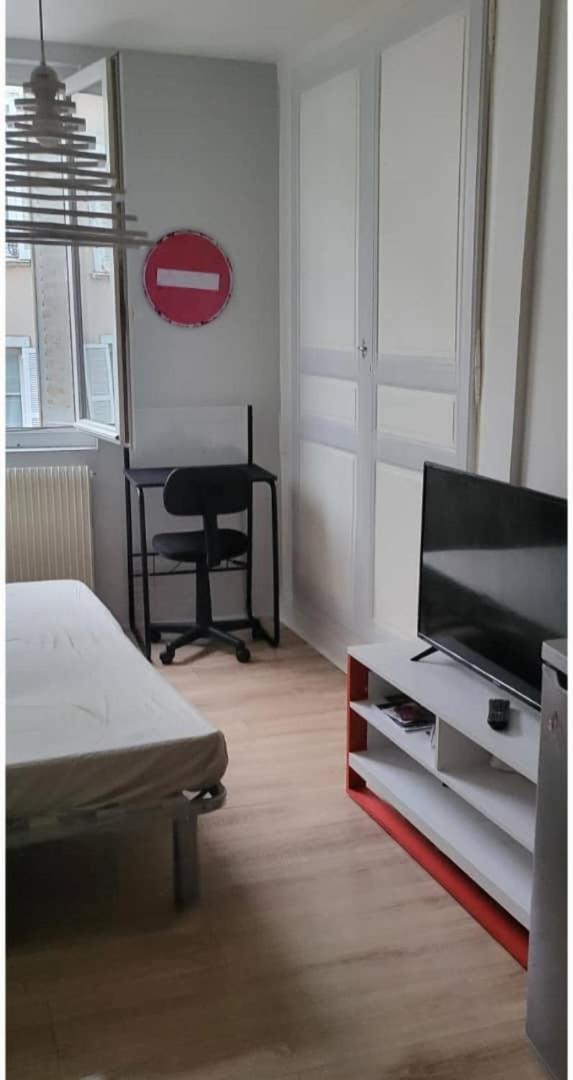 Studio Du Centre Ville Limoges Dış mekan fotoğraf